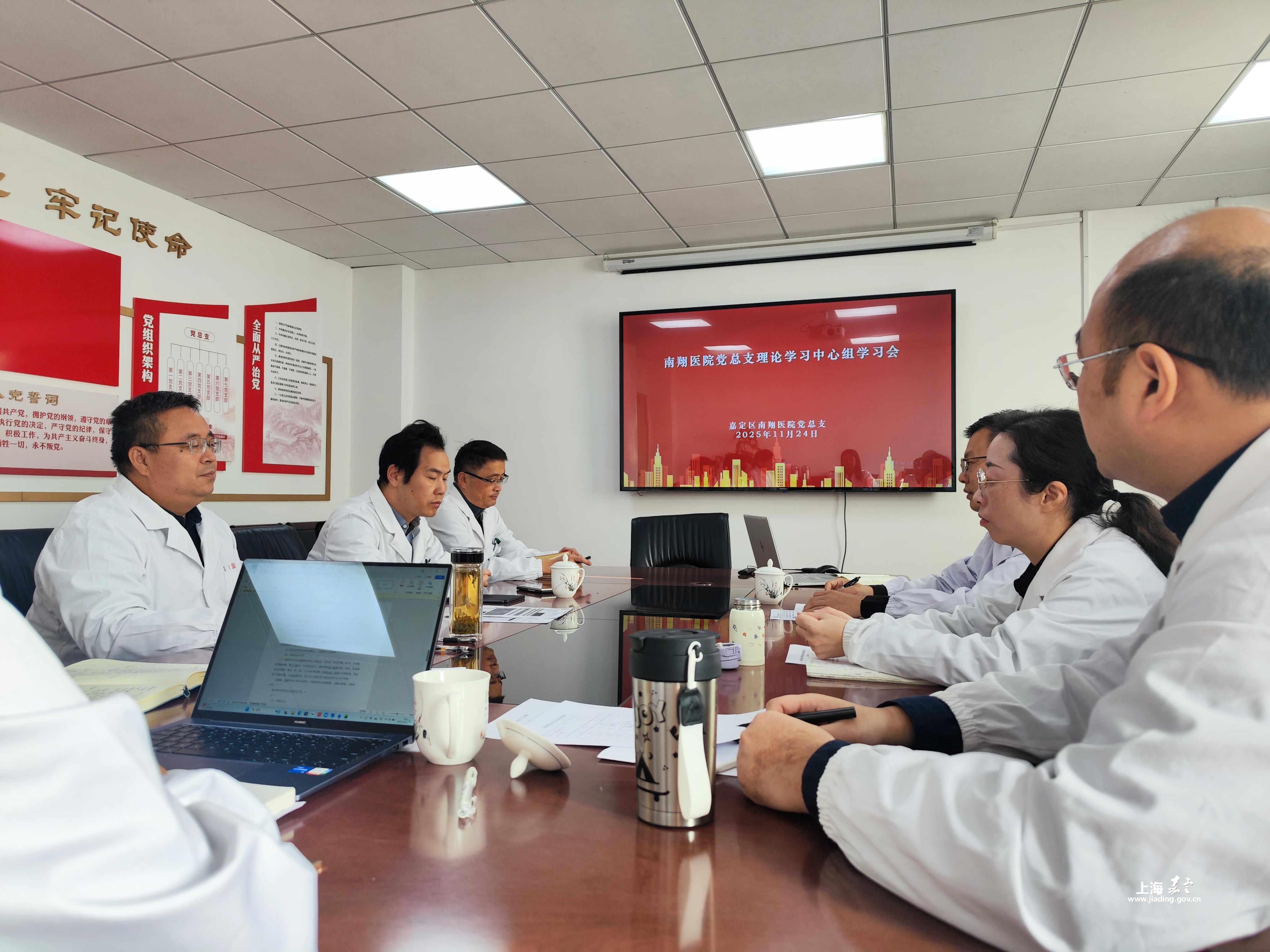 7abd04ebcb96425c8b18943f7503da01.jpg 7abd04ebcb96425c8b18943f7503da01.jpg